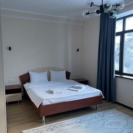 Issyk Ata Retreat Otel Gorno-Serafimovka Dış mekan fotoğraf