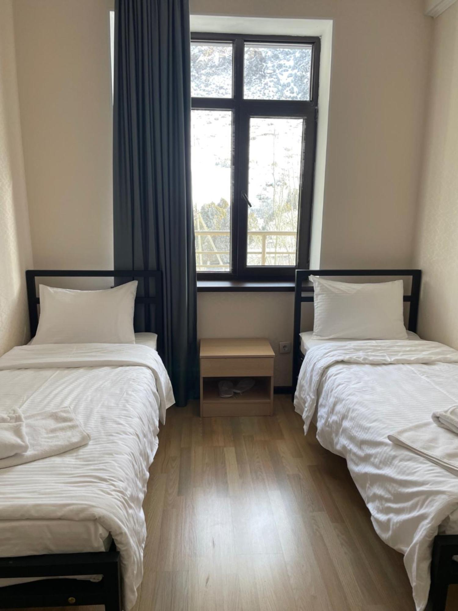Issyk Ata Retreat Otel Gorno-Serafimovka Dış mekan fotoğraf